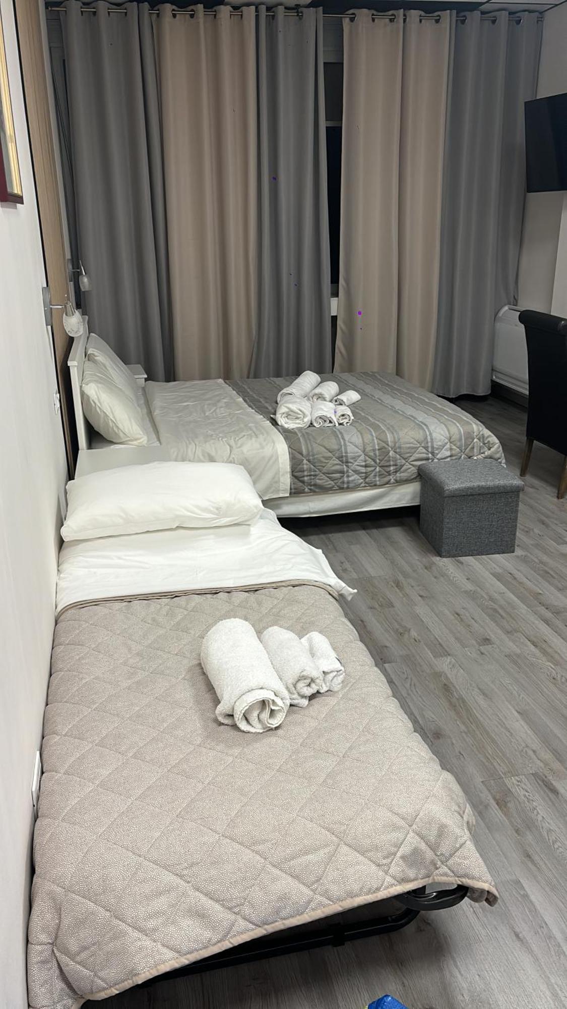 Loft Office 17 Hotel Castel Maggiore Luaran gambar