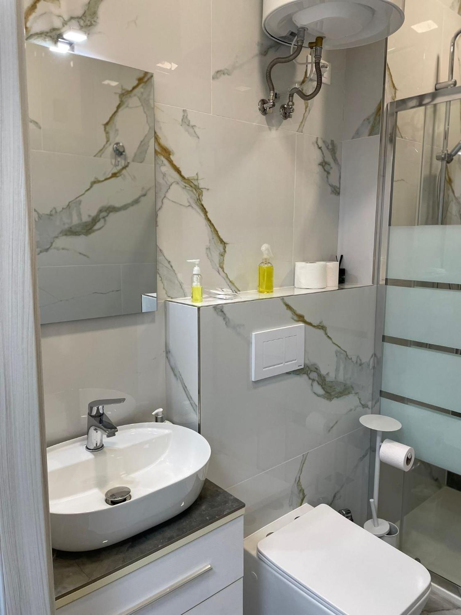 Loft Office 17 Hotel Castel Maggiore Luaran gambar